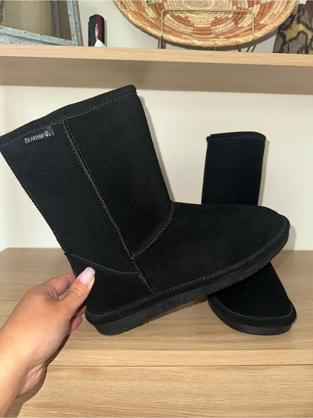 Bearpaw Women’s Elle Short Boots